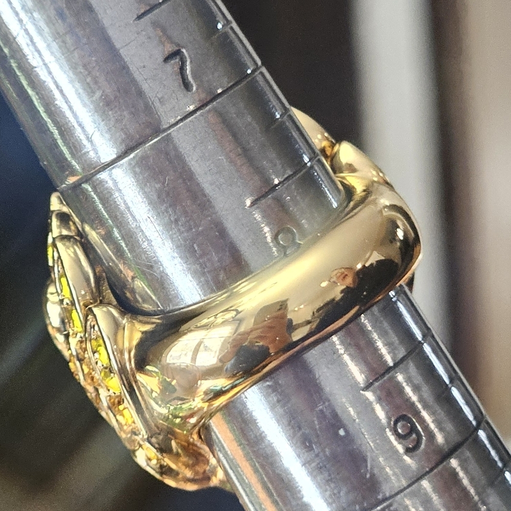 NEW! KURT GEIGER Multi-color Crystal Rainbow Color Eagle Cocktail Ring 8. - Picture 7 of 7